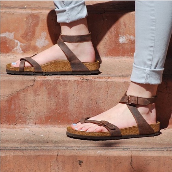 Birkenstock Shoes - NWT Birkenstock Yara Habana brown leather Women’s size 38 US 7-7.5 sandals